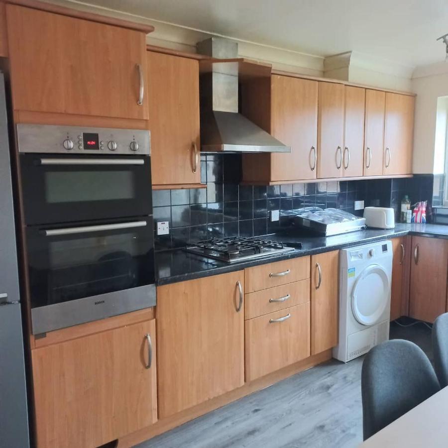 Hamilton 3 Bedrooms 10 Minutes From City Centre لايستر المظهر الخارجي الصورة